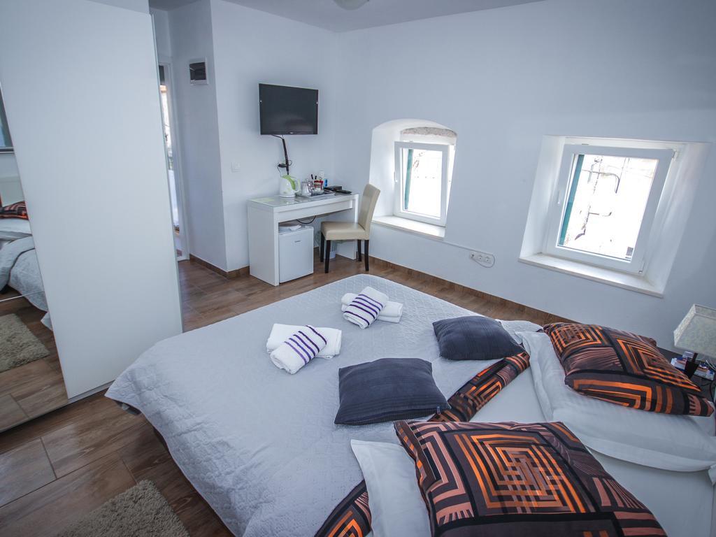 Guest House Vagabundo Imb Split Exteriör bild